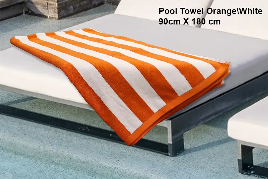High-quality 100% cotton pool towel from Albaghlisponge – soft and absorbent, perfect for beach or poolside use.